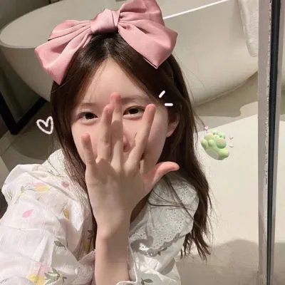 背鸭子的男孩